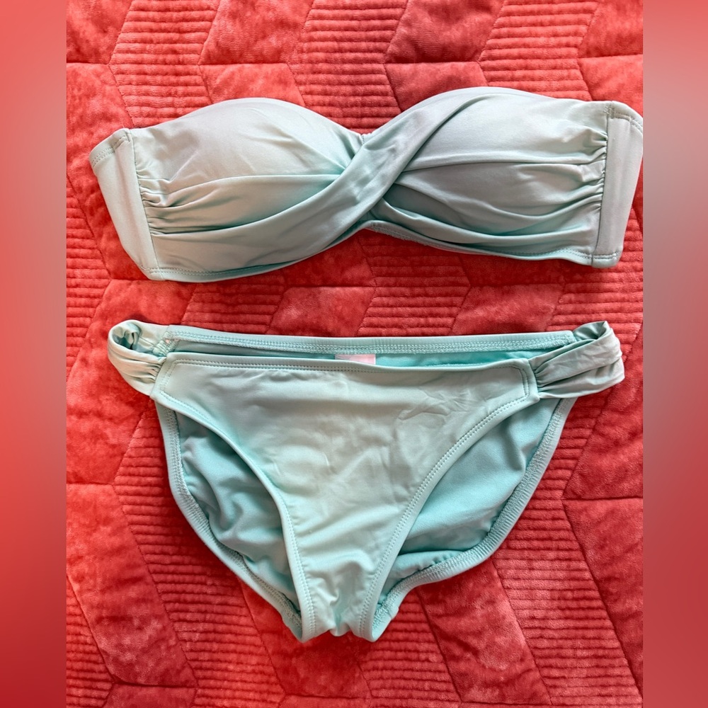 Womens Bikini Swimsuit Top (Small) Bottom (M) Target